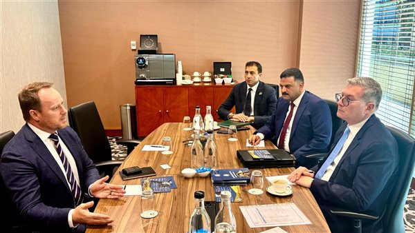 خلال اللقاء 