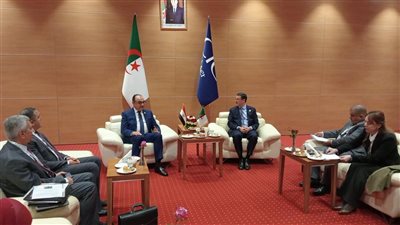 وزير قطاع الأعمال: علاقات مصر والجزائر تمثل أساسًا قويًا لشراكات استراتيجية في قطاع الدواء