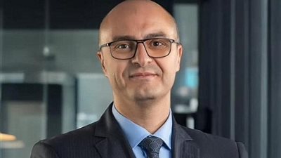 رئيس تنظيم الاتصالات: تحريك أسعار خدمات المحمول لا يزال قيد الدراسة.. وحل جميع معوقات إعفاء الهواتف للعائدين من الخارج | حوار