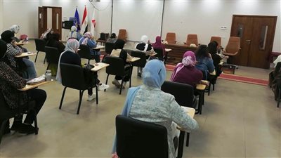 عقد أول امتحان رسمي DELF داخل مكتبة مصر العامة في أسوان 