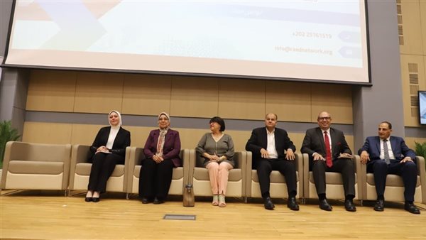 جانب من المؤتمر 