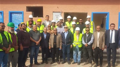 رئيس القابضة لمياه الشرب يتفقد مشروعات الصرف الصحي بكفر الشيخ