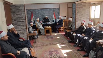 وكيل أوقاف أسيوط خلال اجتماعه بالأئمة المرشحين لدوري النجباء: نريد الإمام العالم القدوة.. وثقتي فيكم بلا حدود