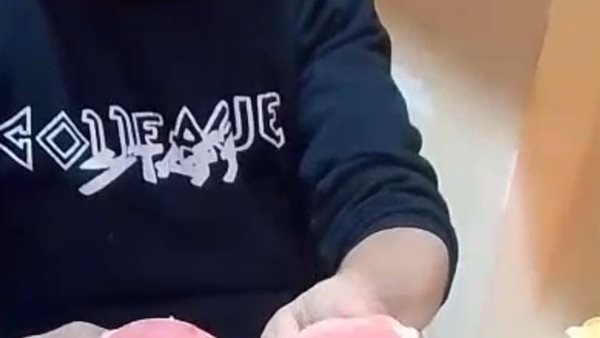 أب يشكو من لانشون