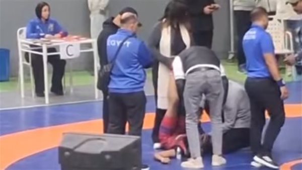 إصابة لاعبة المصارعة