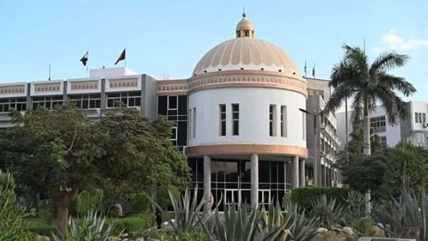 جامعة الفيوم 