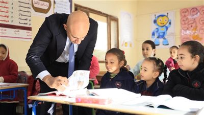 بعد زيارة الجيزة.. جولة لوزير التعليم بمدارس إدارة التبين التعليمية في القاهرة