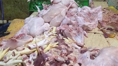 تموين القليوبية يشن حملات على الأسواق ويضبط لحومًا مجهولة المصدر ويحرر 32 مخالفة 