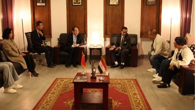 وفد صيني رفيع المستوى في زيارة للمركز القومي للسينما بمقر استوديو الأهرام