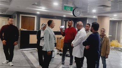 وكيل صحة شمال سيناء يواصل جولاته المفاجئة ويتفقد مستشفى العريش العام لرفع كفاءة الخدمات الطبية