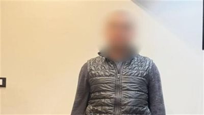 التحقيق مع صاحب حساب روّج لبيع أجهزة صواعق كهربائية وعصي صدمات بشبرا الخيمة