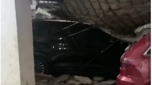 جانب من الانهيار