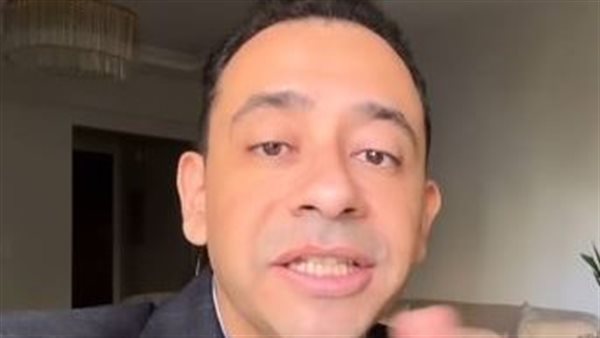 الدكتور عمرو حسن