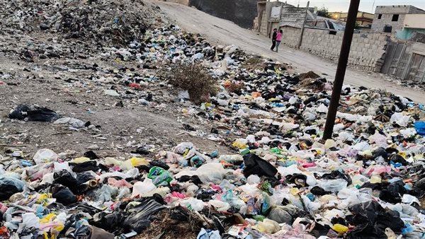 انتشار القمامة في