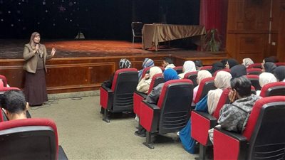 التعليم تنظم ورشة عمل لمعلمي المواد الفلسفية بالأجر حول فنيات صياغة الأسئلة