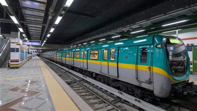 حقيقة انقطاع الكهرباء عن محطة مترو الجيزة