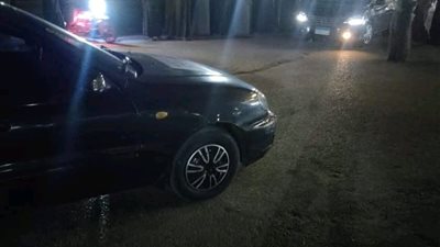 الحزن مالي وشوشهم.. أهالي الطويرات بقنا ينتظرون استلام جثمان شاب توفي متأثرًا بإصابته بطلق ناري خلال مشاجرة 