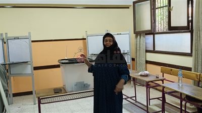السيدات يتصدرن المشهد الانتخابي في الساعات الأولى بلجنة مدرسة طبهار بالفيوم