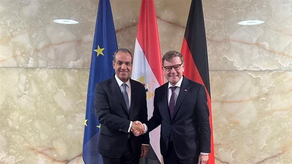 وزير الخارجية ونظيره