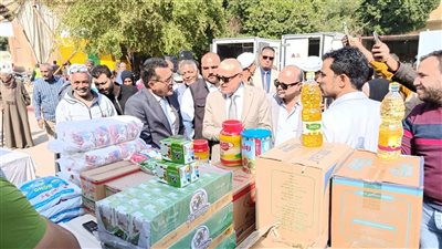 محافظ الأقصر يفتتح سوق اليوم الواحد رقم 45 بالكرنك ويتفقد جهاز حماية المستهلك ضمن احتفالات العيد القومي