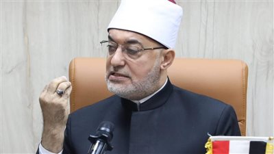 المفتي: نعيش في عصر امتزجت فيه المفاهيم واتسع فيه الفضاء الرقمي مما يجعل من الضروري فهم الدين على حقيقته