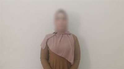 ضبط سيدة بتهمة توزيع أموال على الناخبين لصالح مرشح بدائرة طهطا بسوهاج