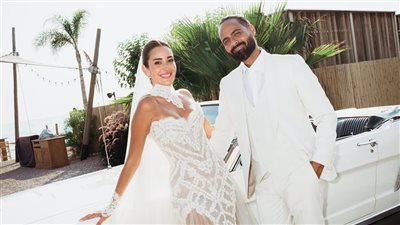 أمينة خليل عن زوجها أحمد زعتر: أهلي مزنوش عليا علشان أتجوز.. وجوزي راكز وتقيل