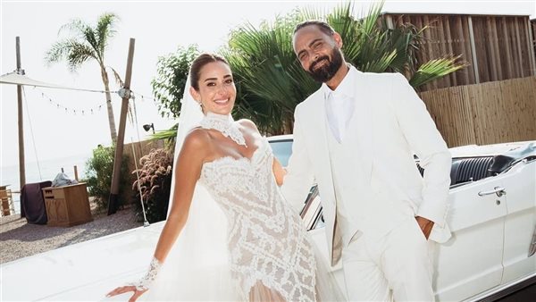 أمينة خليل وزوجها