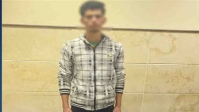 ضبط شخص بحوزته كروت دعاية لتوزيعها على المواطنين للتصويت لصالح مرشح بالبحيرة