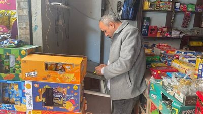 تحرير 72 مخالفة وضبط أعشاب منتهية الصلاحية وسجائر مهربة في 7 مدن بالقليوبية