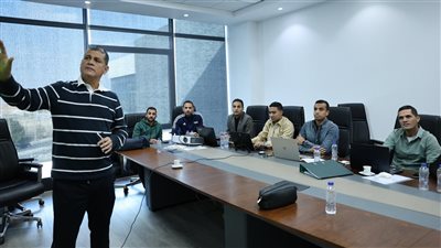 اجتماع أوسكار مع الحكام الصاعدين    