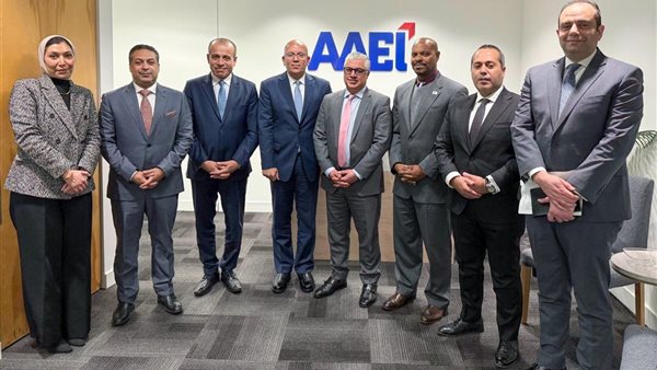 رئيس اقتصادية قناة