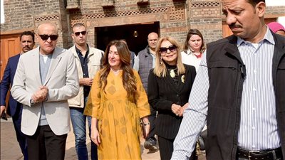 جائزة «الآغا خان 2025» تكلل الجهود.. محافظ الأقصر والسفيرة الأمريكية يتفقدان ثمار تطوير «إسنا التاريخية»