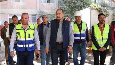 وزير قطاع الأعمال: الاعتماد على أتوبيسات النصر المحلية لتحديث أسطول النقل السياحي