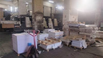 بحوزته 56 ألف نسخة كتاب.. القبض على مدير مطبعة بدون ترخيص بالشرقية