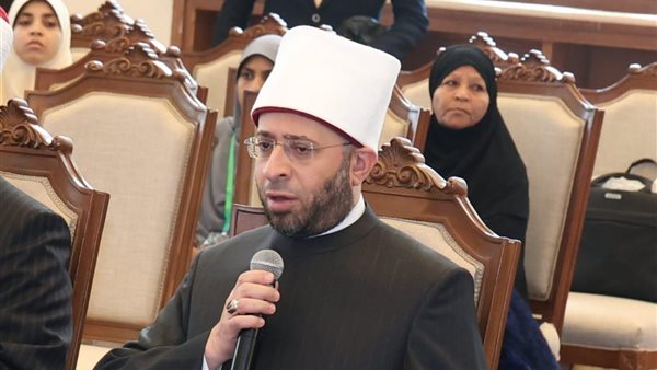 وزير الأوقاف يتفقد