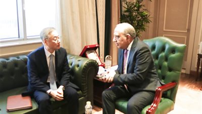 وزير الكهرباء يستقبل سفير كوريا الجنوبية بالقاهرة لبحث التعاون وفرص الاستثمار 