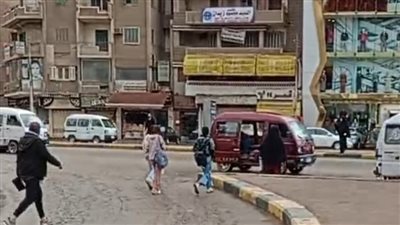 هطول أمطار على مدينة بنها.. والأجهزة التنفيذية ترفع حالة الطوارئ 