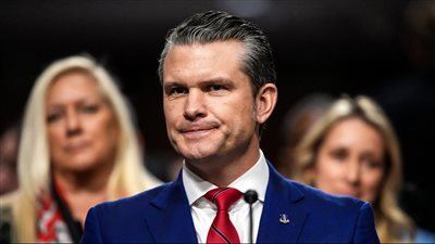 فيديو يضع وزير الدفاع الأمريكي في مأزق.. اتهامات بارتكاب جرائم حرب ومطالب بالاستقالة