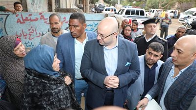 محافظ بني سويف يتفقد عددا من السلاسل التجارية والمخابز البلدية لمتابعة توافر السلع وجودة الخدمات