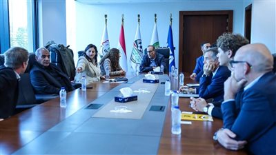 اتحاد الكرة يتلقى عرضا من شركة فرنسية لتطبيق تقنية الـ VAR في دوري المحترفين 