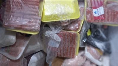 ضبط نصف طن لحوم ودواجن فاسدة في حملة تموينية بشبرا الخيمة