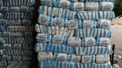 تموين القليوبية يحرر محضرًا ضد مصنع لتعبئته 2 طن سكر ناقصة الوزن بالخانكة