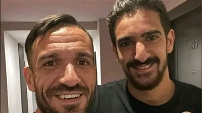 بن رمضان: أتمنى يكون جمهور الأهلي استمتع بأداء معلول.. والأخير يرد 