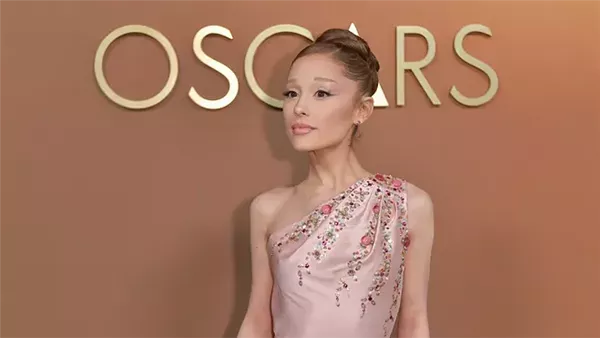  أريانا جراندي