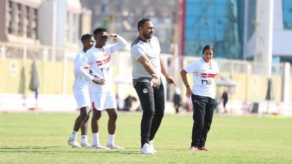 علي السعيد مدرب سيدات