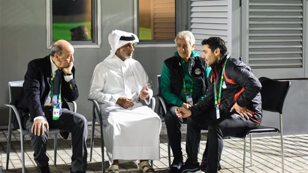 زيارة وزير الرياضة