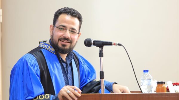 الدكتور عبد السلام