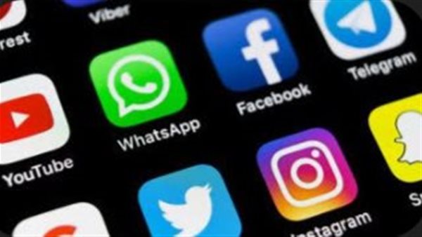 وسائل التواصل الاجتماعي