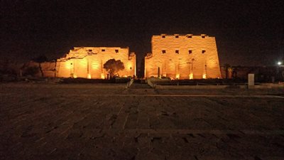 بدء التشغيل التجريبي لمشروع الواقع الافتراضي بساحة معابد الكرنك غدًا.. و4 تجارب تفاعلية للزوار
